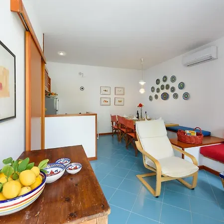 Casa Chiaramarina * Macari