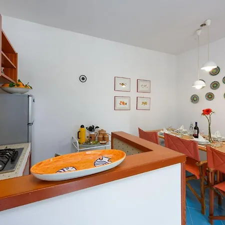 Apartment Casa Chiaramarina *