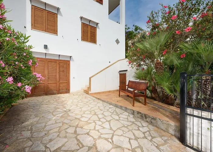 Apartment Casa Chiaramarina *