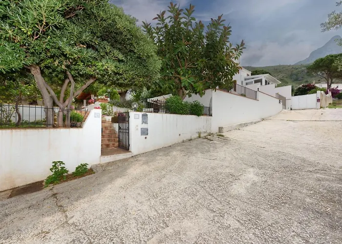 Apartment Casa Chiaramarina Macari