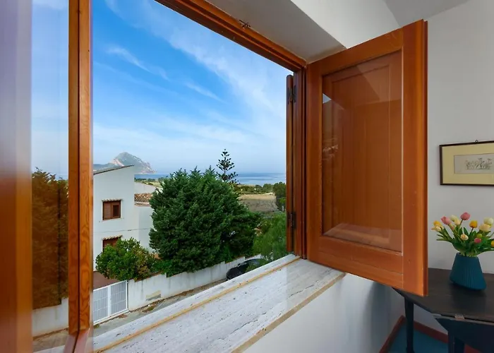 Casa Chiaramarina Apartment